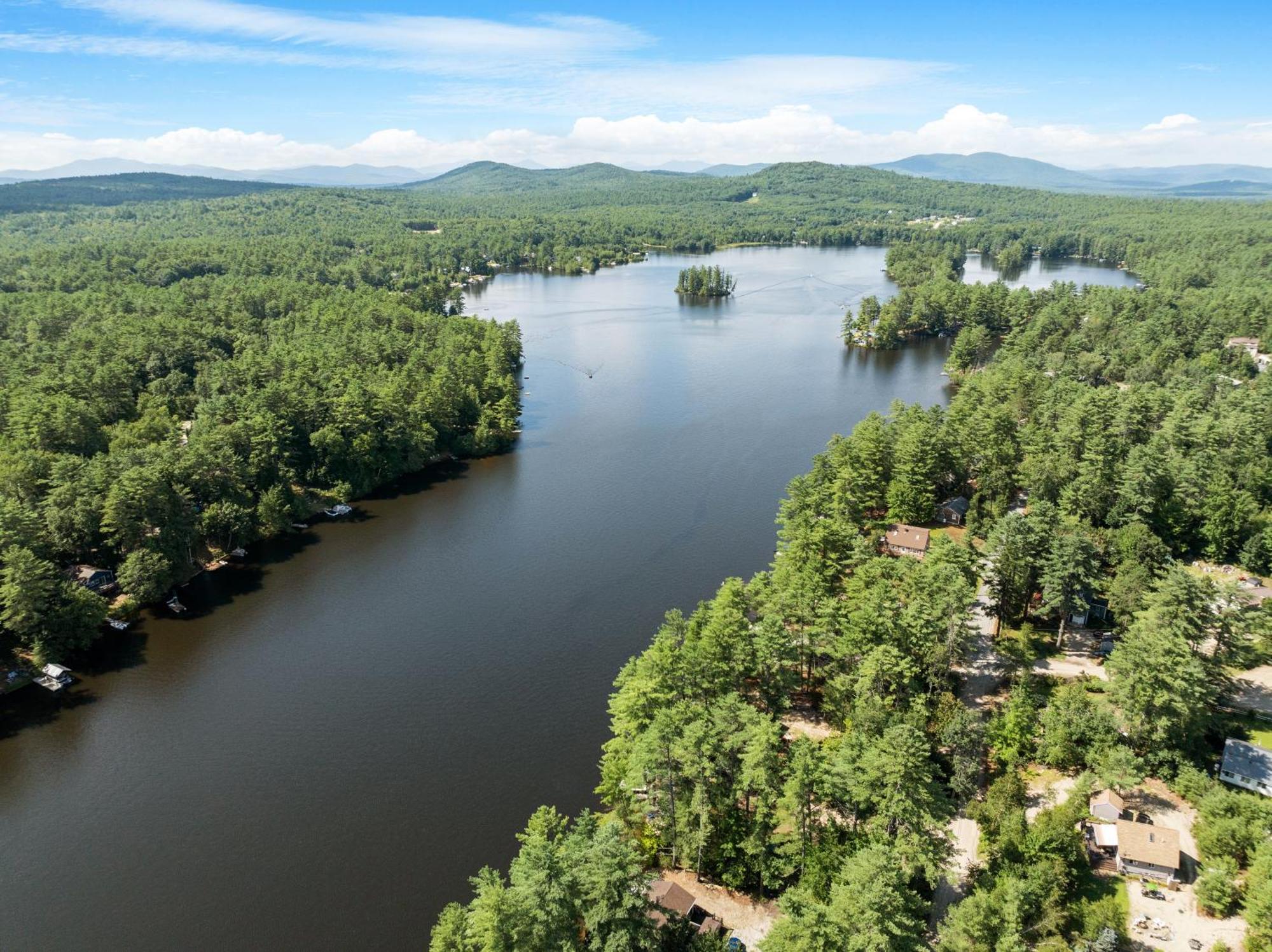 Belleau Lake Escape Villa Wakefield Exterior photo